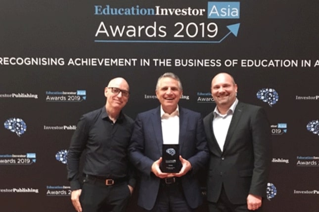 Best Educative Platform Award - Wall Street English