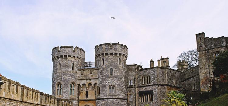 Windsor Castle - Toa Heftiba